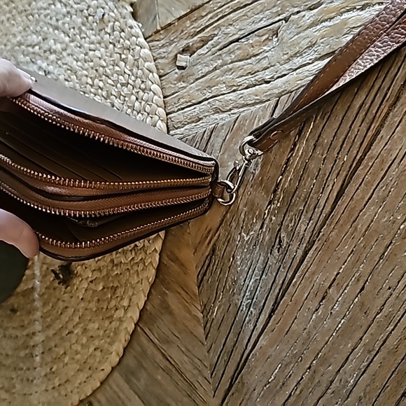 COACH wristlet wallet! - Picture 6 of 7